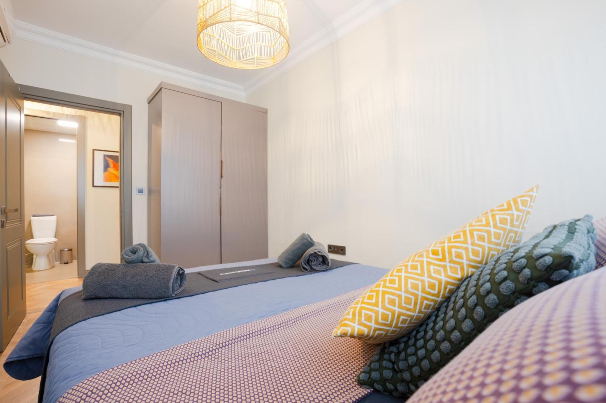 Apartment No:6 Luxury Comfort Art House